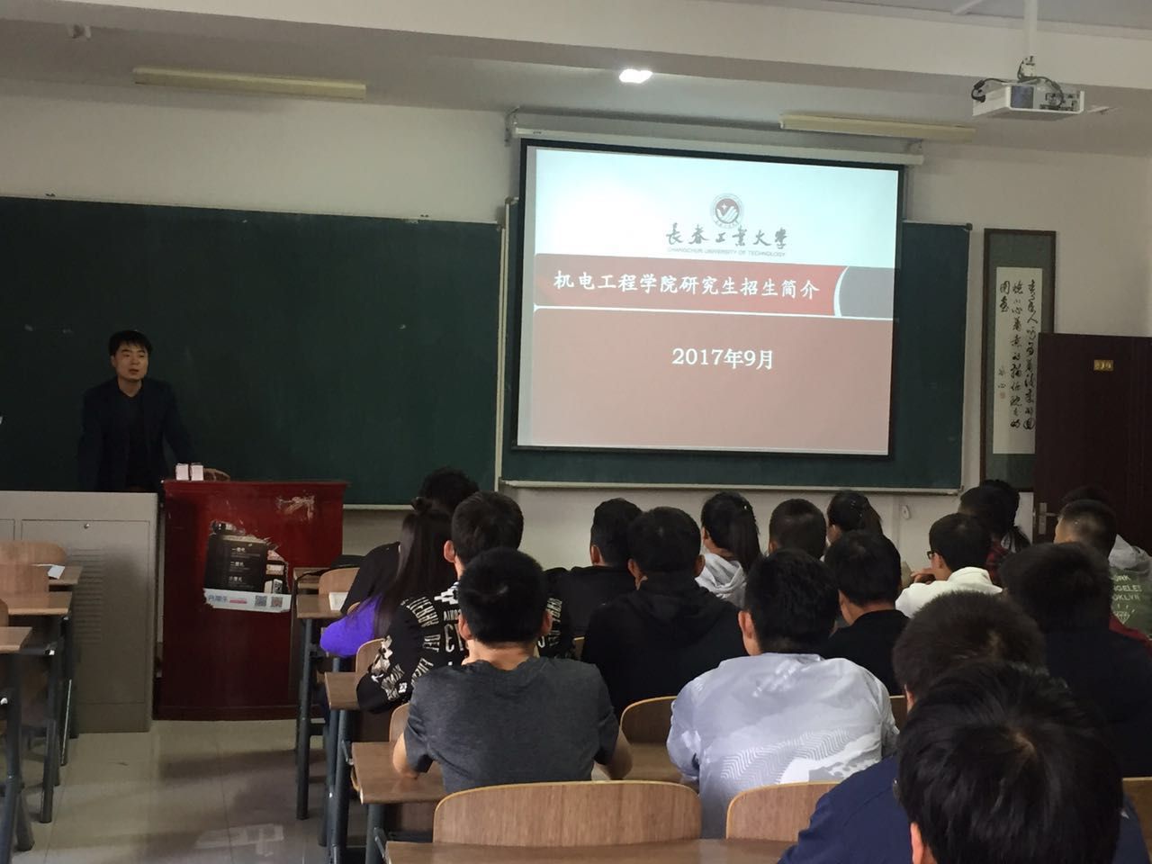 人文信息SM视频
.jpg